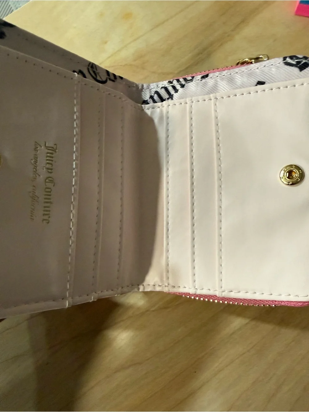 Juicy Couture Pink Quilted Velvet Bow Wristlet Wallet with Gold Chain NWOT